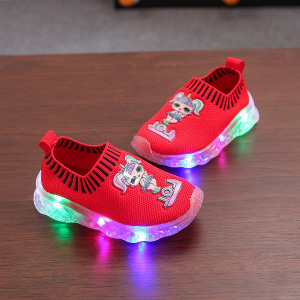 Παιδικά φωτεινά αθλητικά παπούτσια με απλικέ για κορίτσια