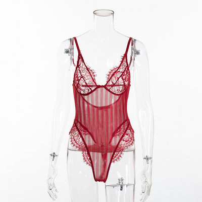 Női csipke body vékony pántokkal