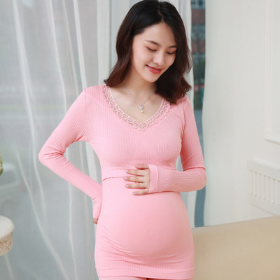 Elasztikus pizsama kismamáknak két részből, csipkével