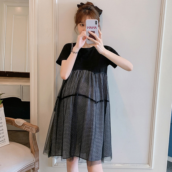 Modern ruha terhes nők számára, rövid ujjú és tüll