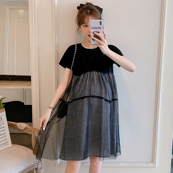 Modern ruha terhes nők számára, rövid ujjú és tüll