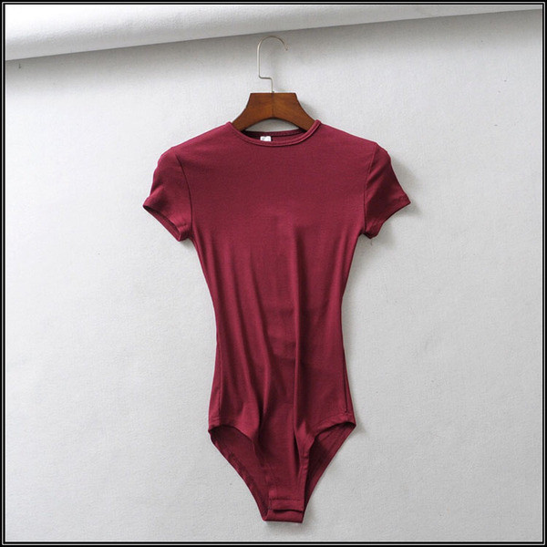 Igapäevane lühikeste varrukatega naiste kevadbody