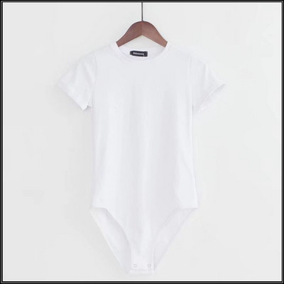 Γυναικείο καθημερινό κορμάκι με κοντά μανίκια και στρογγυλή λαιμόκοψη