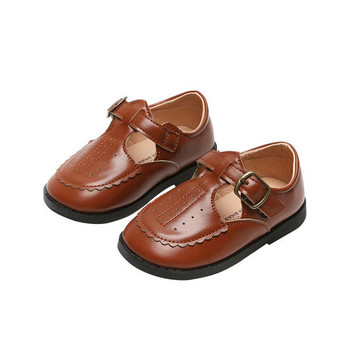 Детски обувки от еко кожа с катарама за момчета