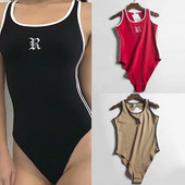 Γυναικείο καθημερινό κορμάκι με στρογγυλή λαιμόκοψη και επιγραφή