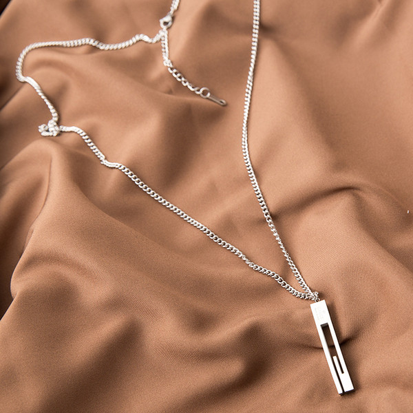 Stílusos férfi fémlánc