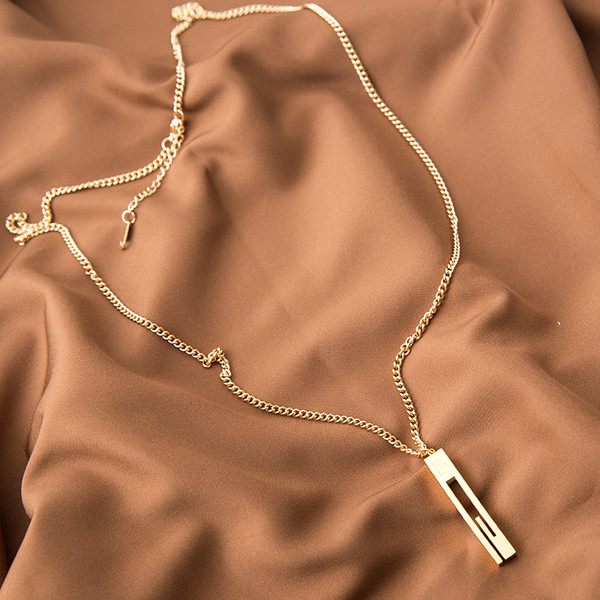 Stílusos férfi fémlánc