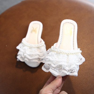 Παντόφλες μοντέρνα για παιδιά με δαντέλα και πέρλες