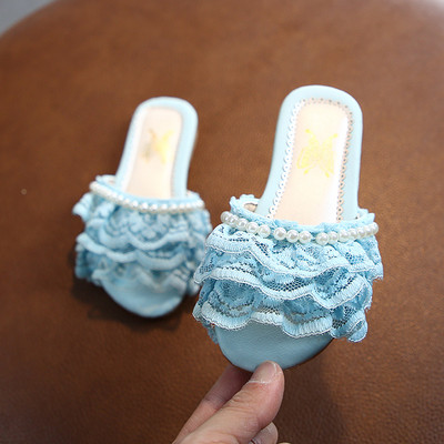 Παντόφλες μοντέρνα για παιδιά με δαντέλα και πέρλες