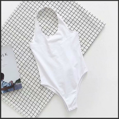 Γυναικείο καθημερινό κορμάκι με στρογγυλή λαιμόκοψη