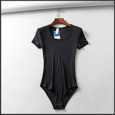 Dnevni ženski bodi kratkih rukava i okruglog izreza