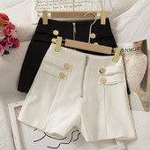 Naiste lühikesed püksid luku ja nööpidega