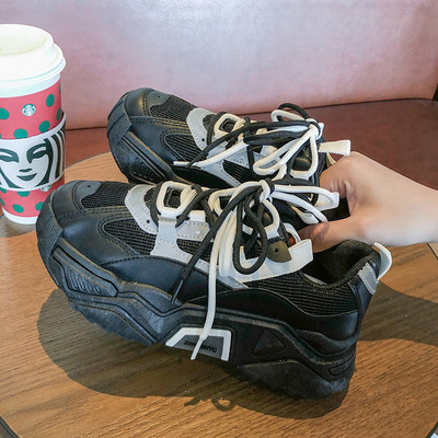 Casual γυναικεία αθλητικά παπούτσια με αντανακλαστικά στοιχεία