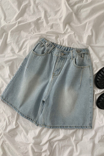 Retro női rövid fazonú, zsebes farmernadrág