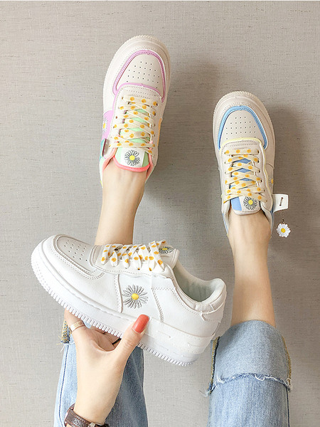 Casual γυναικεία αθλητικά παπούτσια με κέντημα λουλουδιών και πολύχρωμους δεσμούς