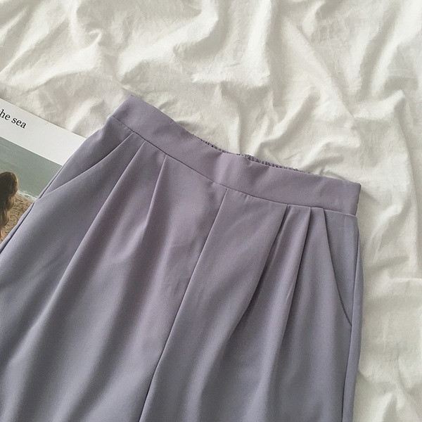 Retro stílusú női rövidnadrág zsebekkel