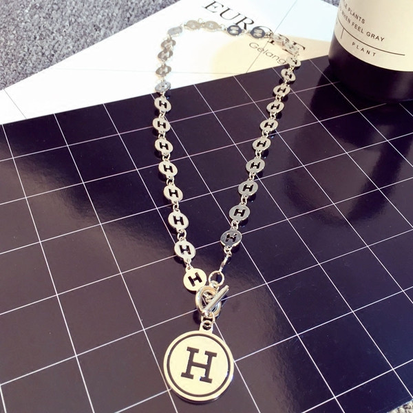 Jelenlegi férfi lánc