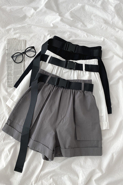 Alkalmi rövidnadrág övvel