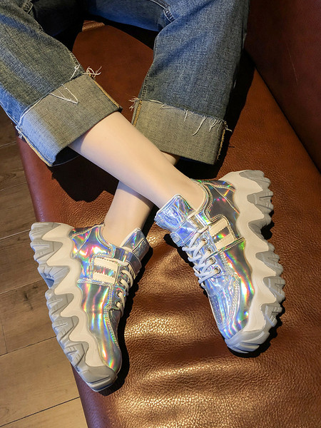 Praegused kõrge talla ja läikiva efektiga ökonahast naiste tossud