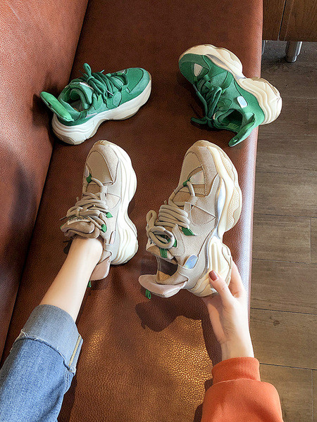 Casual γυναικεία αθλητικά παπούτσια από οικολογικό σουέτ με τραχιά σόλα