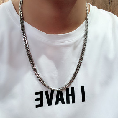 Igapäevane metallist meestekett