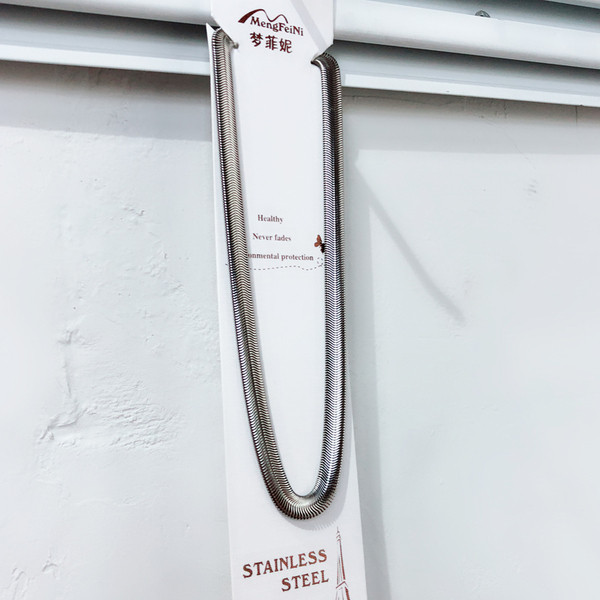 Igapäevane metallist meestekett