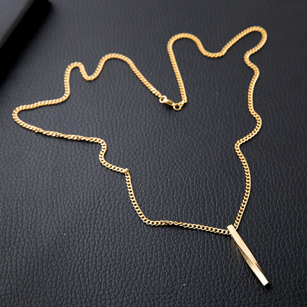 Κομψή ανδρική αλυσίδα