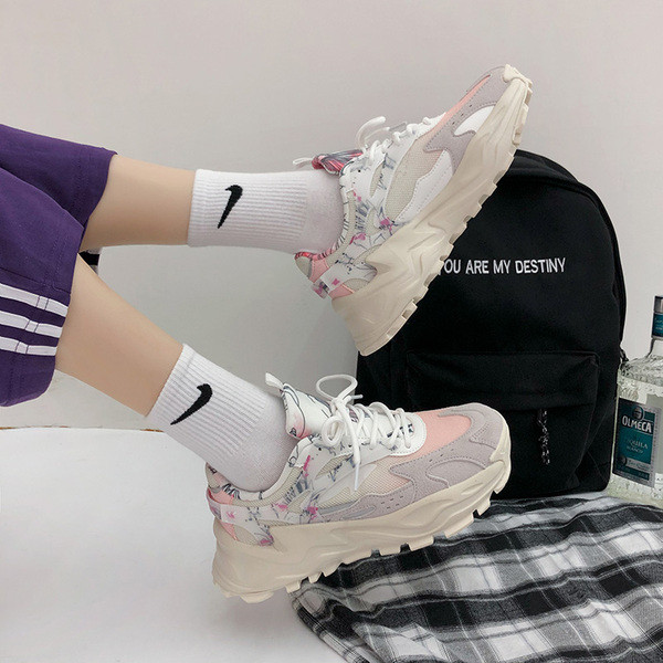 Női alkalmi velúr tornacipő 5 cm-es talppal