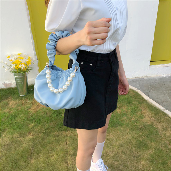 Napi női válltáska gyöngyökkel