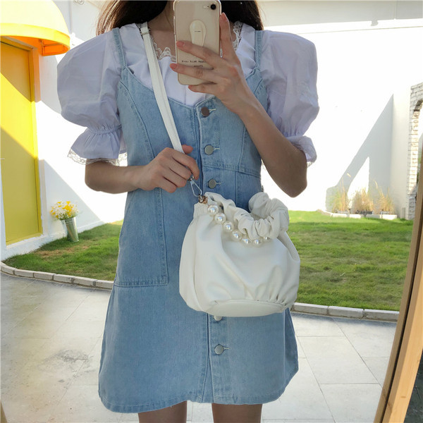 Napi női válltáska gyöngyökkel