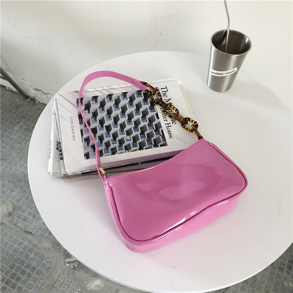 Modern női táska eko bőrből, cipzárral