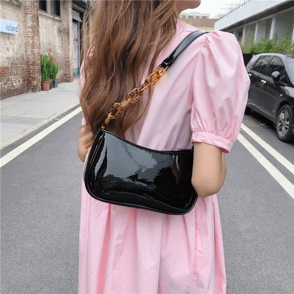 Modern női táska eko bőrből, cipzárral