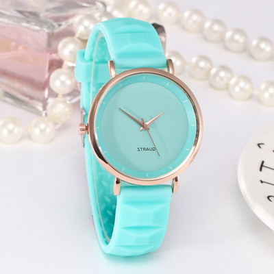 Modern női karóra szilikon szíjjal