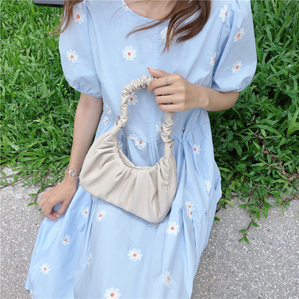 Νέο μοντέλο γυναικεία τσάντα - κλασικό μοντέλο