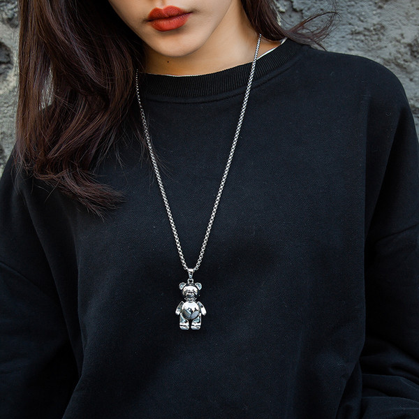 Dnevna ženska dugačka metalna ogrlica