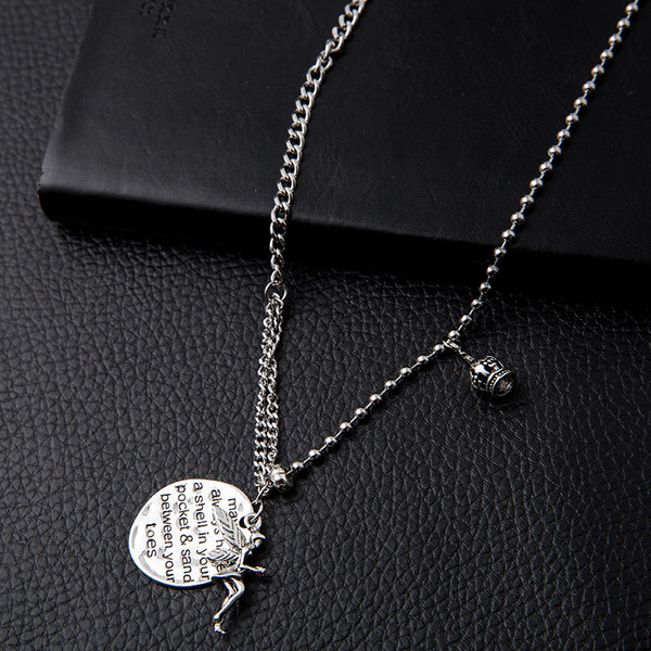 Praegune naiste metallist kaelakee kirjaga