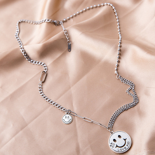 Γυναικείο καθημερινό μεταλλικό κολιέ με μεταλλικό μενταγιόν