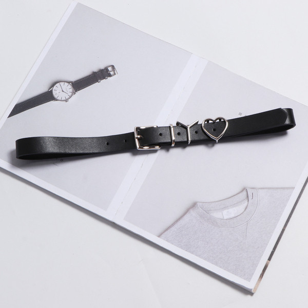 Lezser női fekete ekobőr öv fém elemekkel