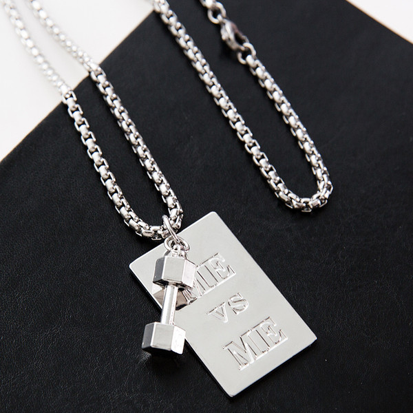 Καθημερινή ανδρική αλυσίδα με μεταλλικά μενταγιόν