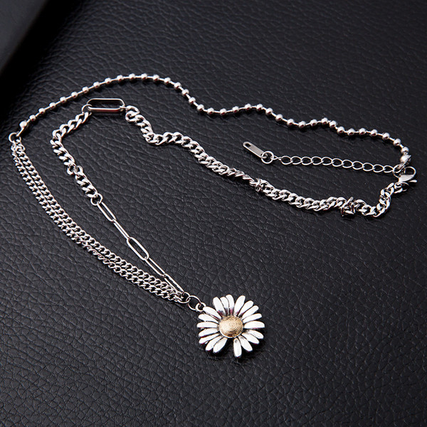 Τρέχον κολιέ με μενταγιόν