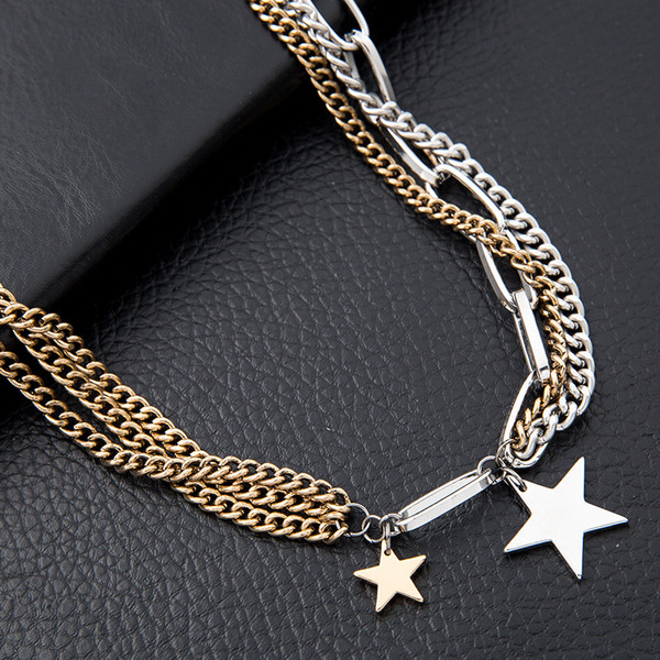 Modern női nyaklánc fém medállal