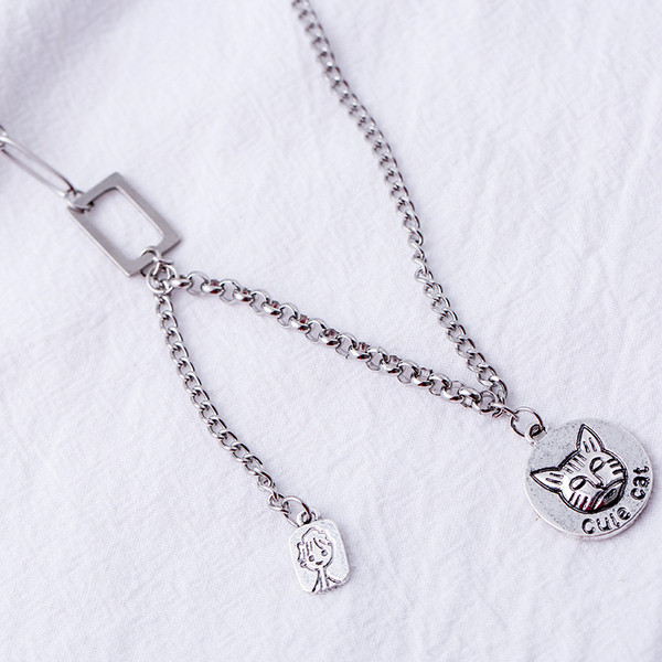 Καθημερινό γυναικείο κολιέ με μενταγιόν