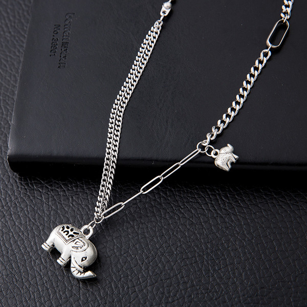 Γυναικείο καθημερινό μεταλλικό κολιέ με μενταγιόν