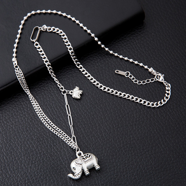 Γυναικείο καθημερινό μεταλλικό κολιέ με μενταγιόν