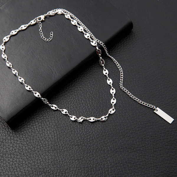 Μοντέρνα ανδρική μεταλλική αλυσίδα με μενταγιόν
