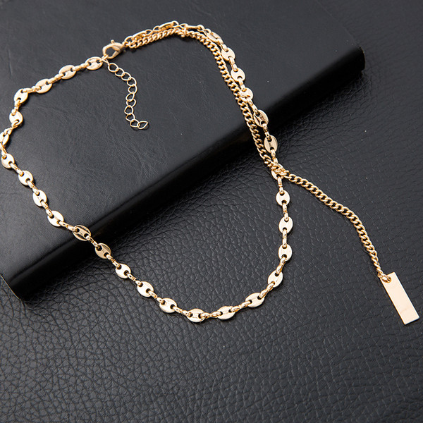 Μοντέρνα ανδρική μεταλλική αλυσίδα με μενταγιόν