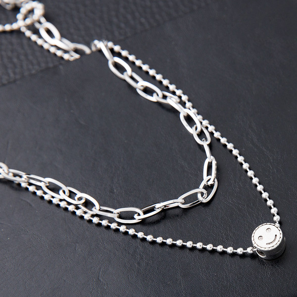 Γυναικείο κολιέ καθημερινό με μεταλλικά μενταγιόν