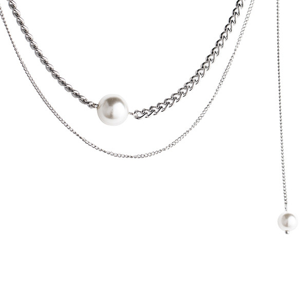 Elegantna ženska ogrlica s privjescima