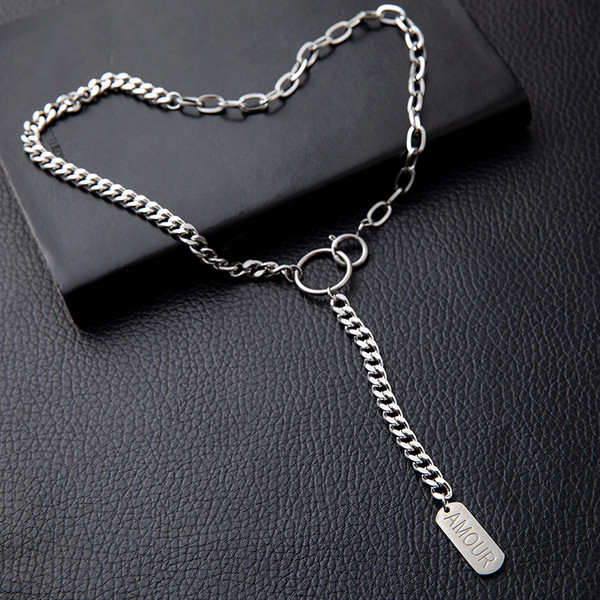 Ανδρική καθημερινή μεταλλική αλυσίδα με μενταγιόν