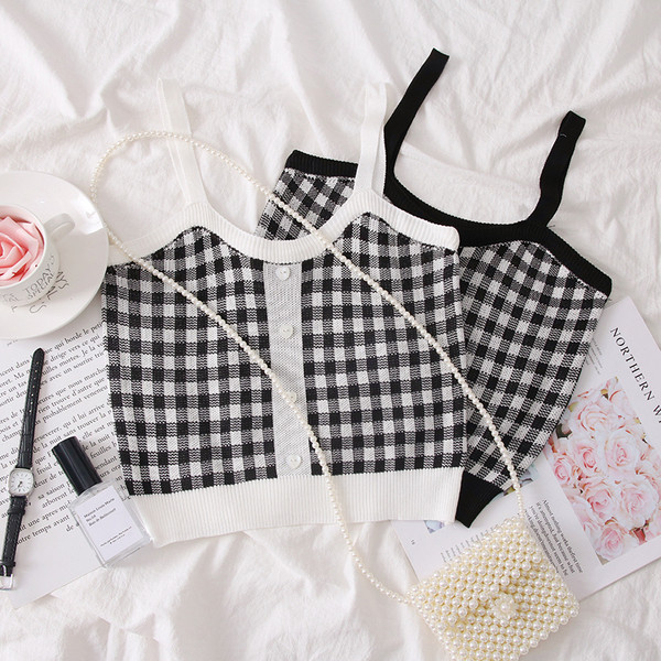 Novi model ženske majice bez rukava na tanke naramenice - kratki model